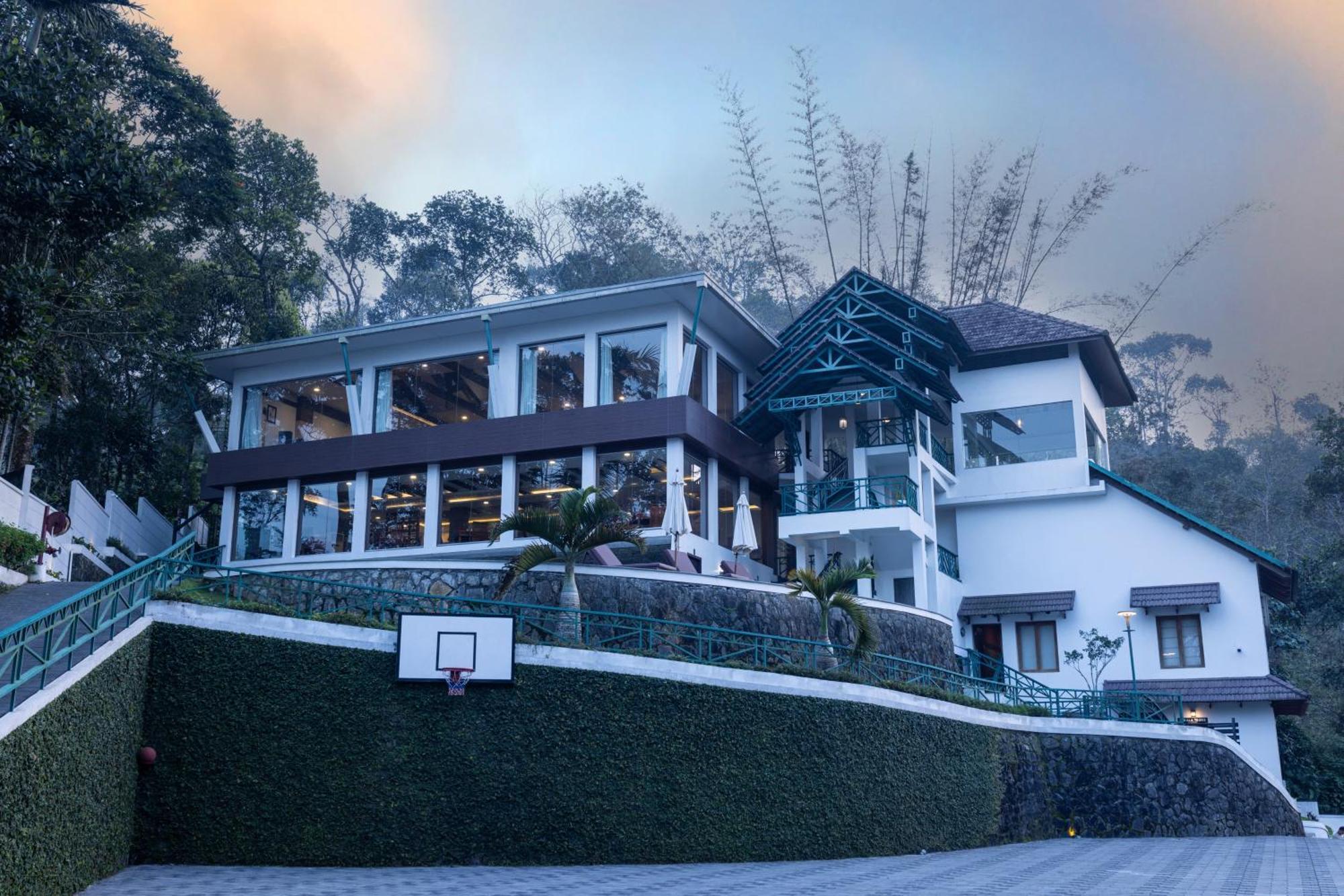 Forest Canopy Thekkady Hotel Exterior photo